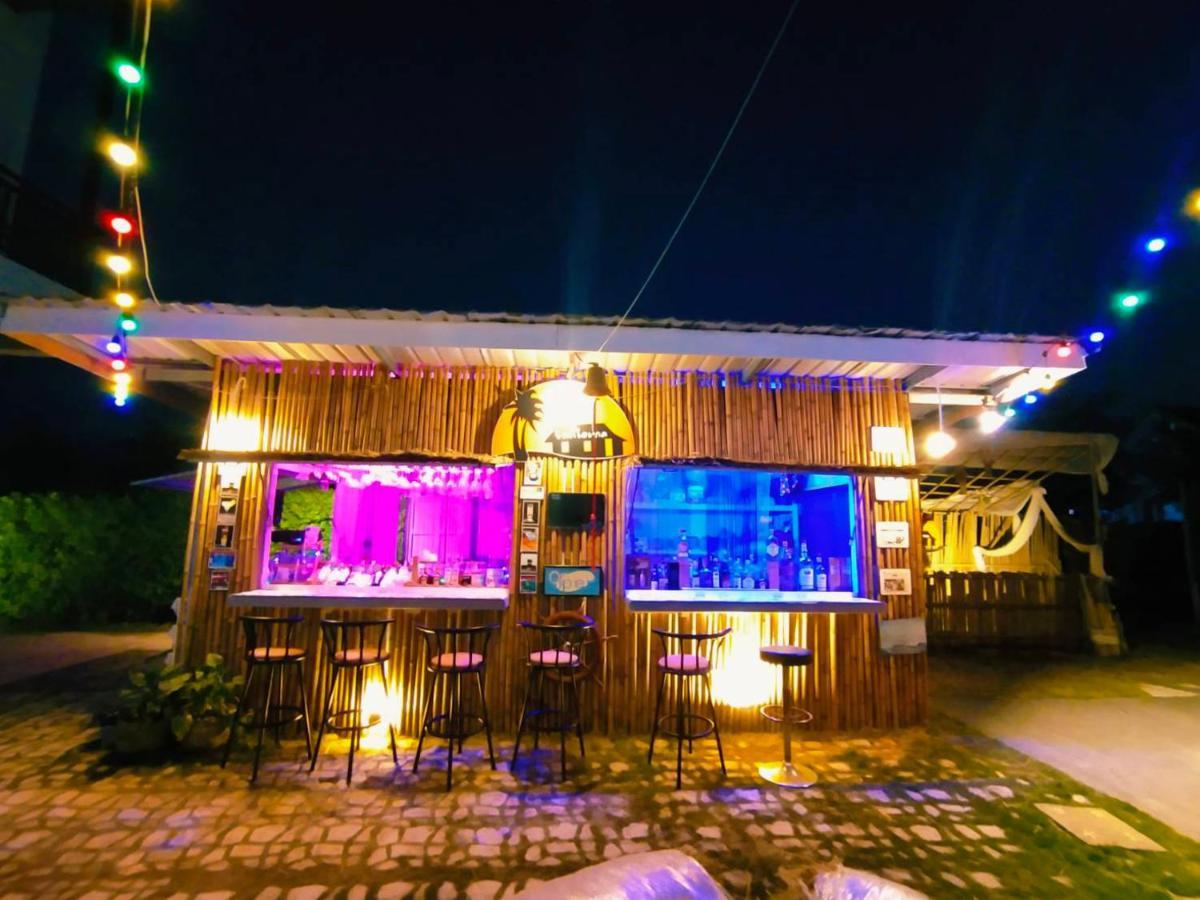 Wixky Hotel 廊开 外观 照片