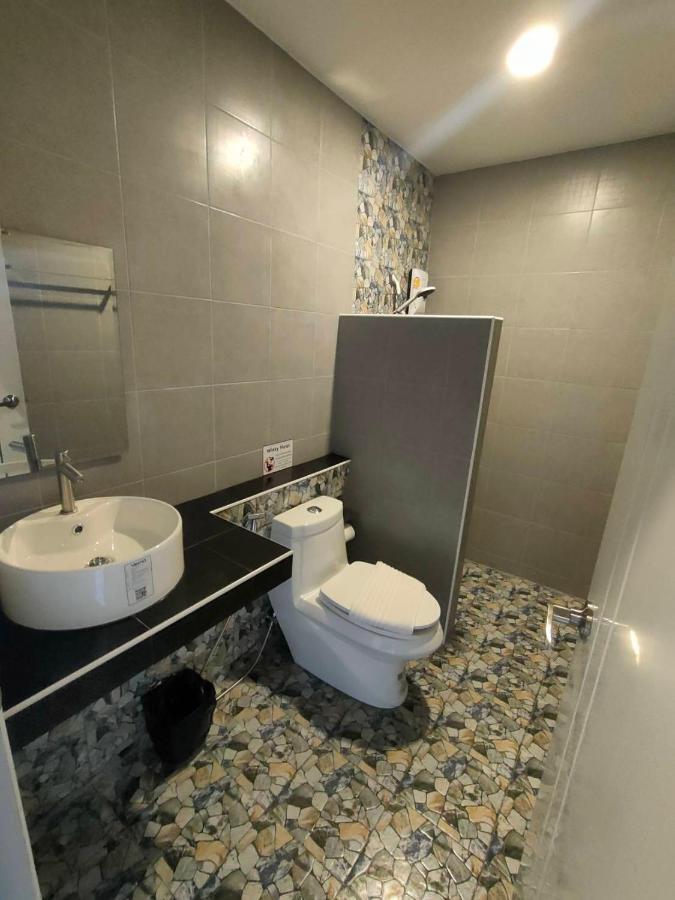 Wixky Hotel 廊开 外观 照片
