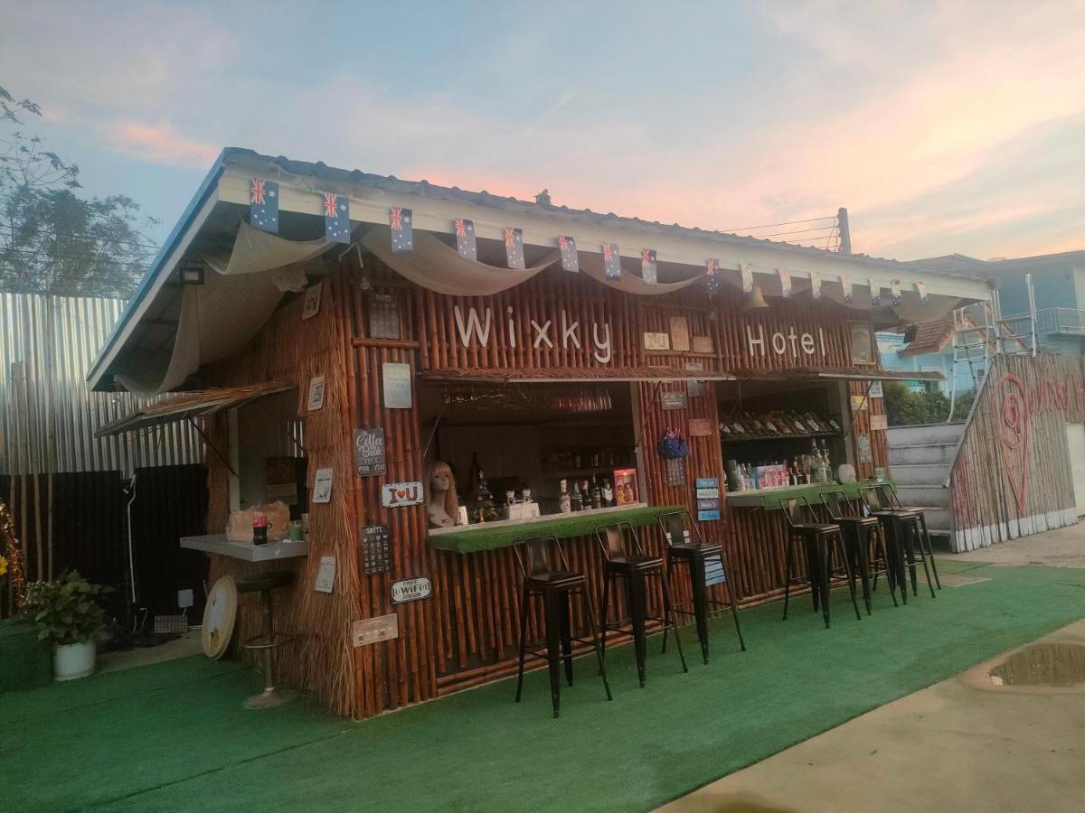 Wixky Hotel 廊开 外观 照片