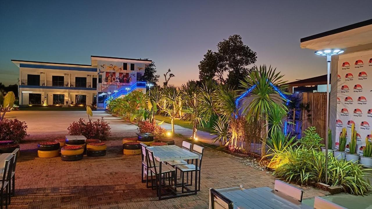 Wixky Hotel 廊开 外观 照片