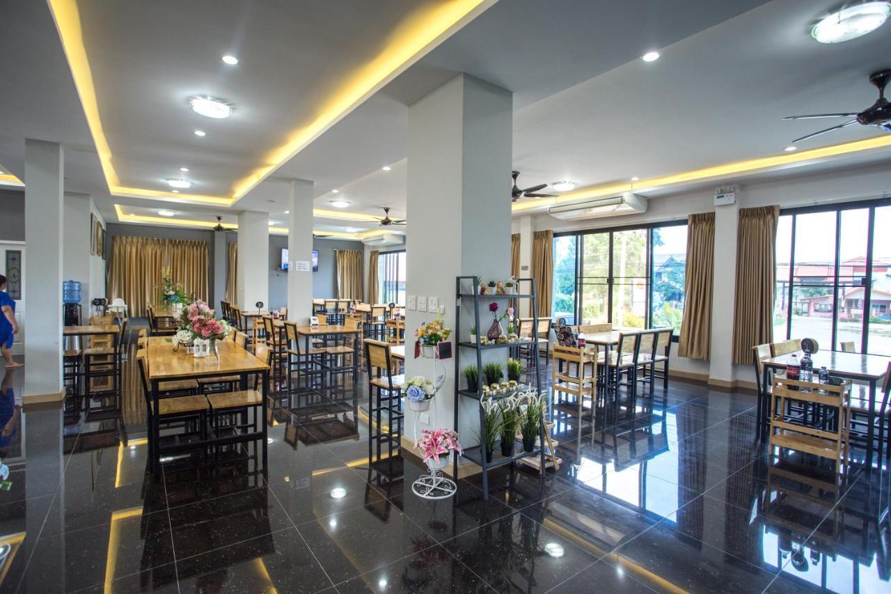 Wixky Hotel 廊开 外观 照片